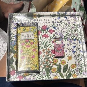 Gucci Flora Gorgeous Gardenia Bath & Body Duo - Yellow and Pink